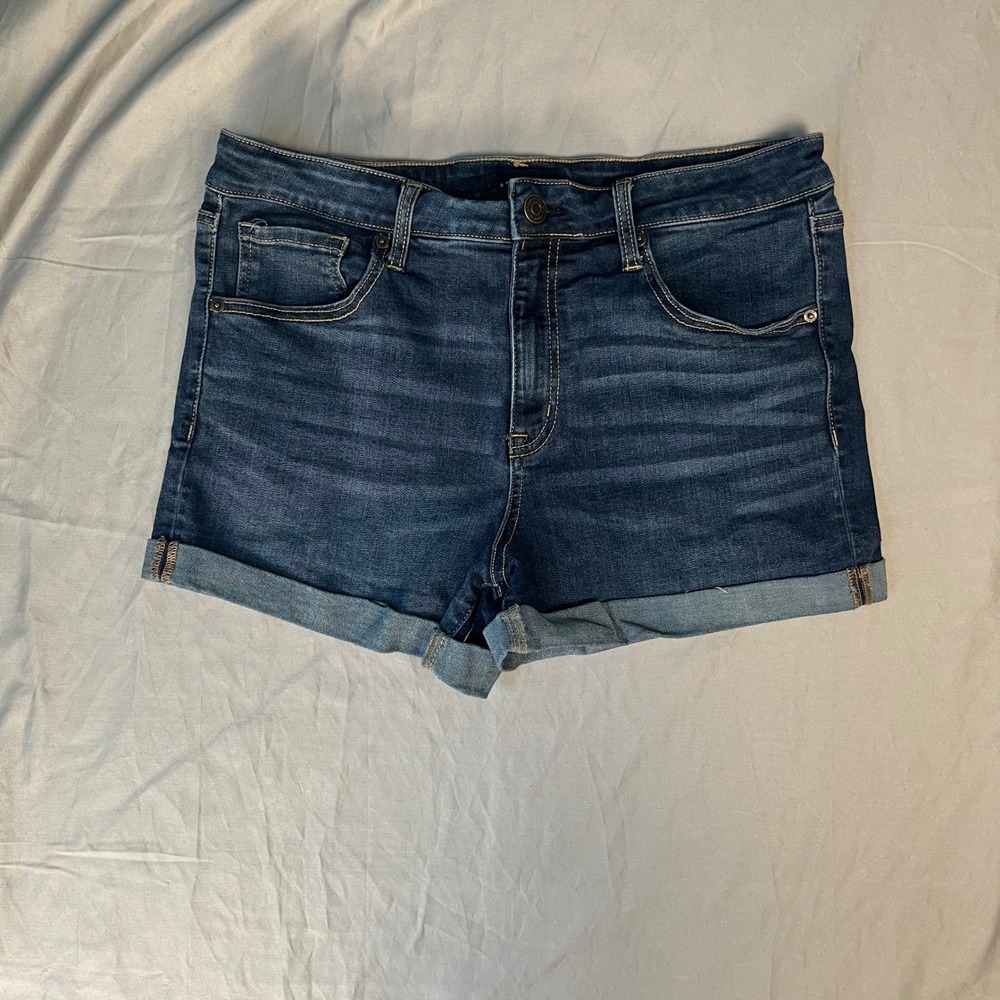 Aeropostale Womens High Rise Midi Denim Shorts Dark Wash Cuffed Size 14